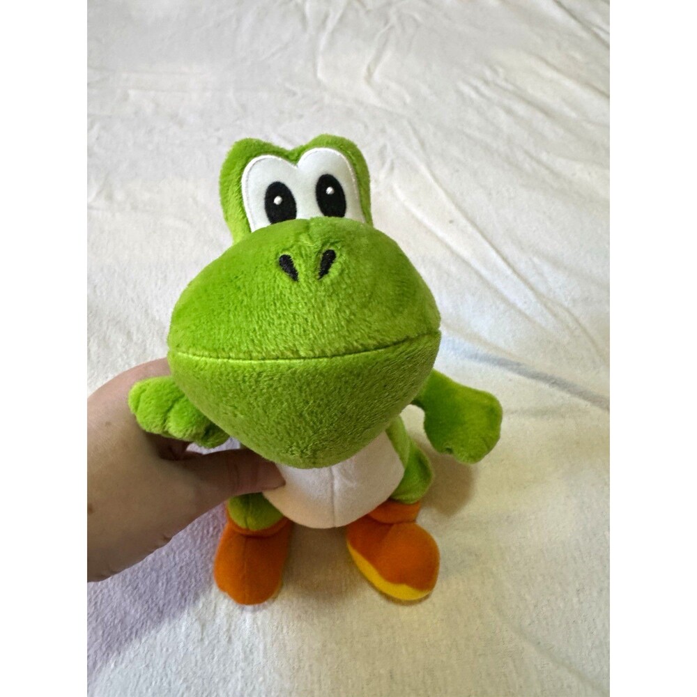 Super Mario Yoshi Green Plush Nintendo 10 Inch Stuffed Dinosaur Toy